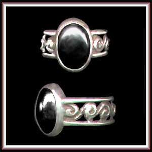 Ring - Hematite Odalisque